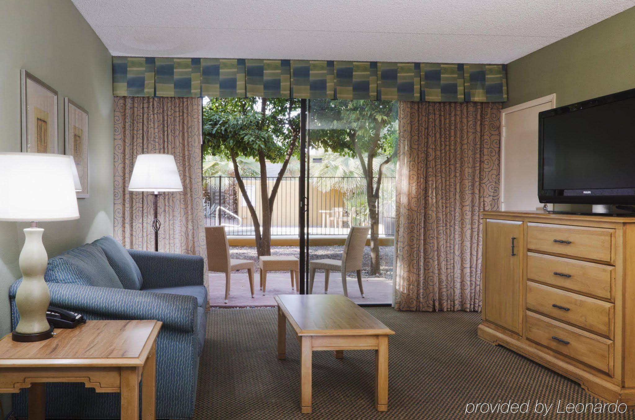 Doubletree By Hilton Tucson-Reid Park Hotel Kültér fotó